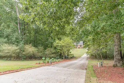 Exterior - 3750 Druids Dr SE, Conyers, GA 30013 photo 14 of 15