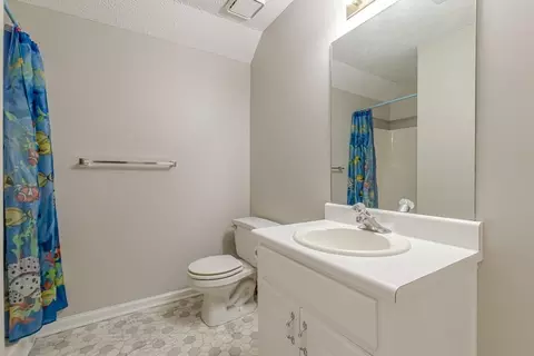 Bath - 3750 Druids Dr SE, Conyers, GA 30013 photo 4 of 4