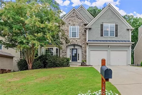 540 Hammersmith Dr, Suwanee, GA 30024
