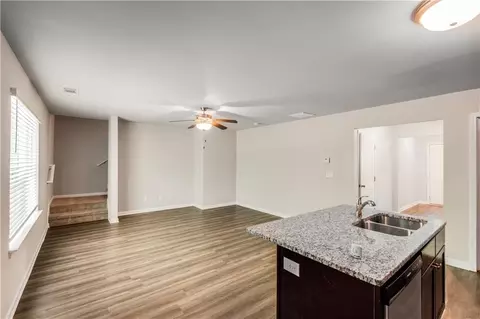 1129 Oak Hollow Ct, Hampton, GA 30228 photo 9