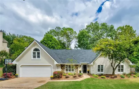 12545 Crabapple Chase Dr, Alpharetta, GA 30004
