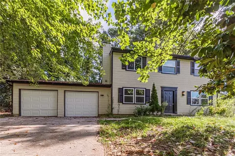 1228 Roman Point Dr, Norcross, GA 30093
