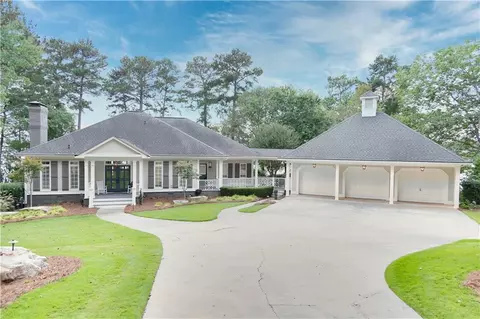 1131 Terrell Cir, Greensboro, GA 30642