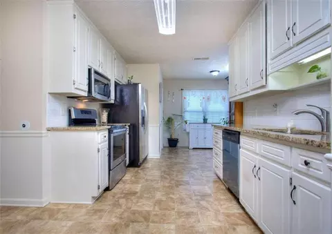 65 Vintage Dr, Covington, GA 30014 photo 14