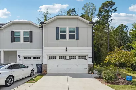 5301 Glade Park Dr, Lilburn, GA 30047