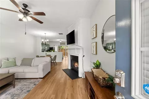 319 Devonshire Dr, Alpharetta, GA 30022