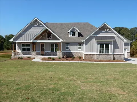 1074 Traditions Way, Jefferson, GA 30549
