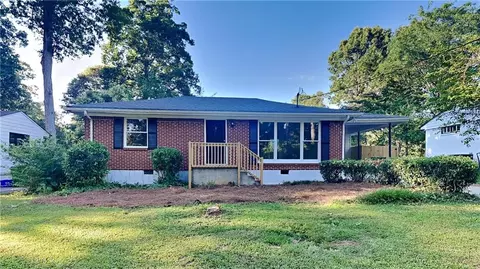2990 Westbury Dr, Decatur, GA 30033