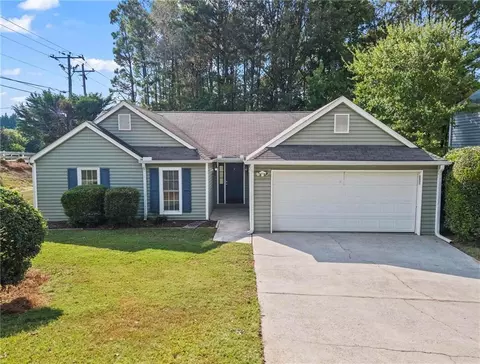 10650 Plantation Dr, Johns Creek, GA 30022