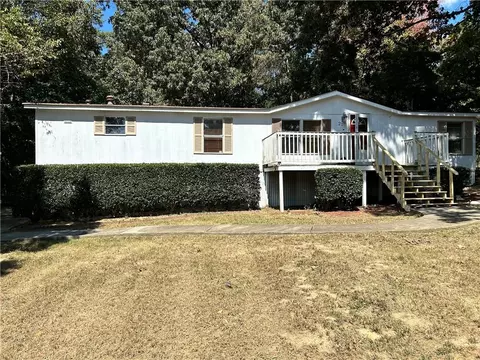 21 Dogwood Dr NW, Cartersville, GA 30121