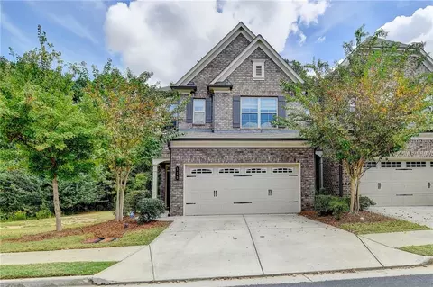 115 Holdings Dr, Lawrenceville, GA 30044
