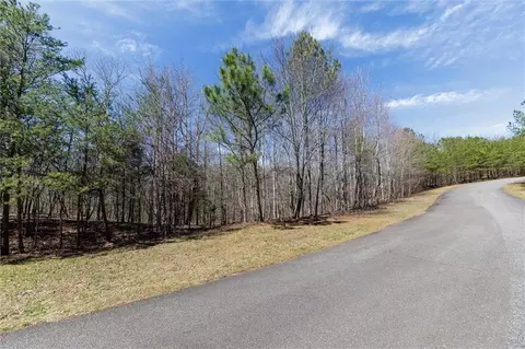 11 Tall Oaks Ln, Fairmount, GA 30139