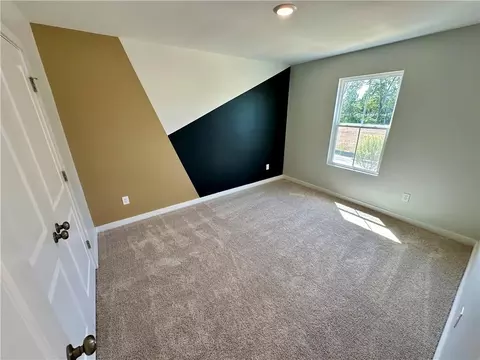 706 Ruddy Dr, Grayson, GA 30017 photo 16
