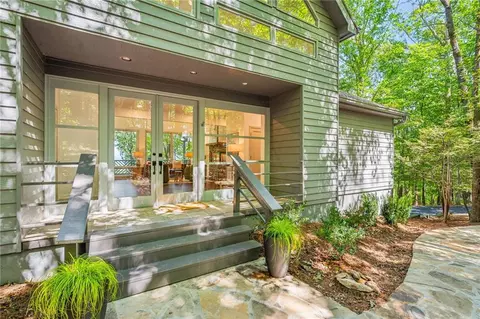 228 Sanderlin Mountain Dr, Big Canoe, GA 30143