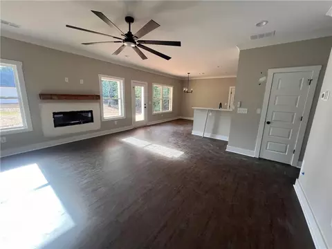 272 Cherry St, Cornelia, GA 30531 photo 2