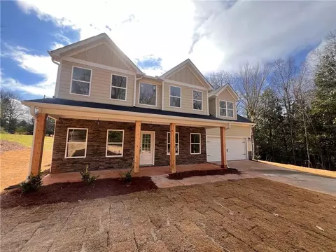 272 Cherry St, Cornelia, GA 30531