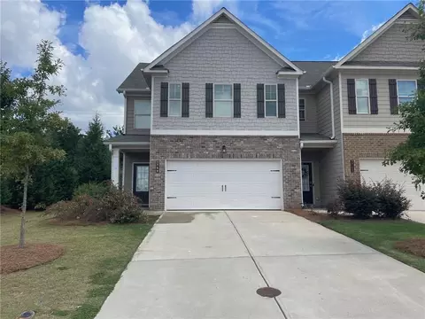 3709 Prospect Point Dr, Oakwood, GA 30566