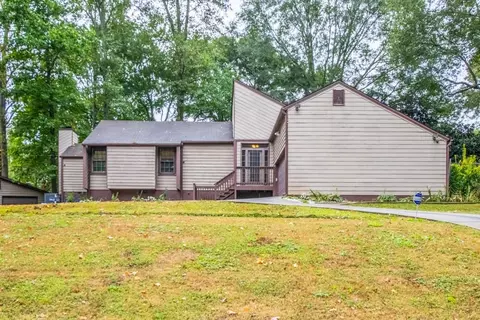 2755 Janet St, Lithia Springs, GA 30122
