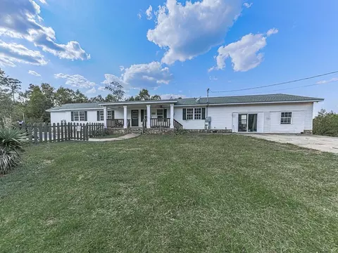 400 Spring Place Rd NE, White, GA 30184