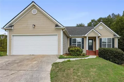 97 Mattie Ln, Douglasville, GA 30134