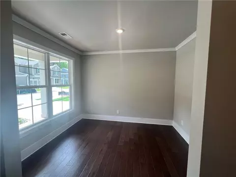 324 Willow Cv, Canton, GA 30114 photo 3