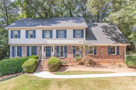 5787 Lebrown Ct, Stone Mountain, GA 30087
