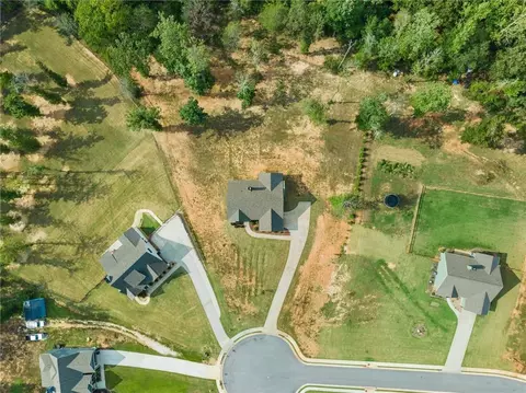 236 Oakwood Dr, Commerce, GA 30529 photo 8