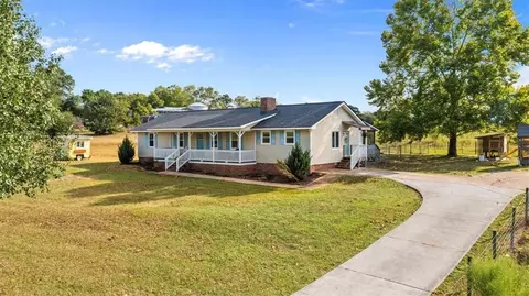 77 Moss Rd, Rockmart, GA 30153