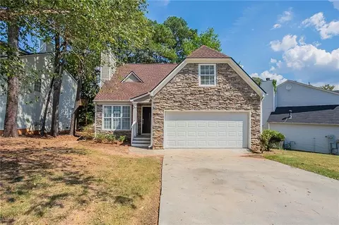 2510 Lake Royale Dr, Riverdale, GA 30296