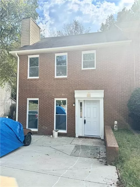 746 Indian Lake Dr NW, Lilburn, GA 30047
