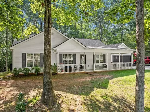 5380 Morgan Manor Dr, Lula, GA 30554