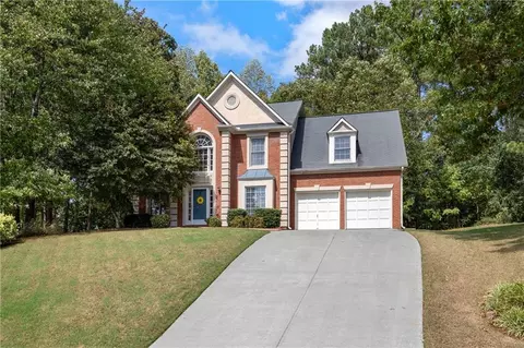 105 Legacy Ct, Woodstock, GA 30189