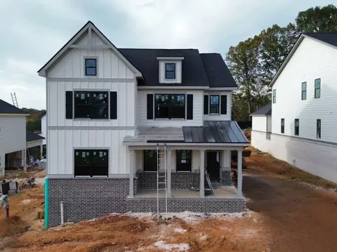 5820 Gainesville St, Flowery Branch, GA 30542