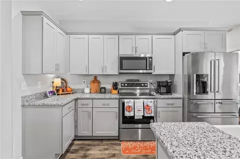 207 Oakwood Dr, Commerce, GA 30529 photo 14