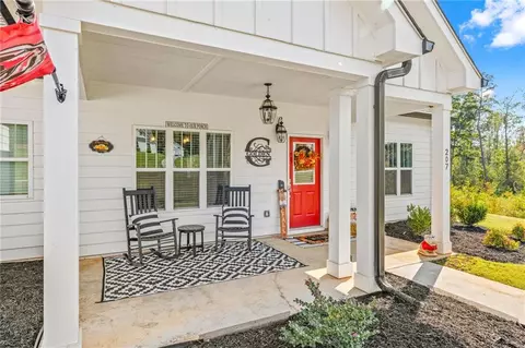 207 Oakwood Dr, Commerce, GA 30529 photo 6
