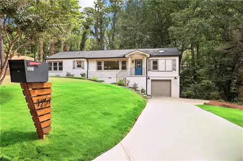 1257 Woods Cir, Atlanta, GA 30324