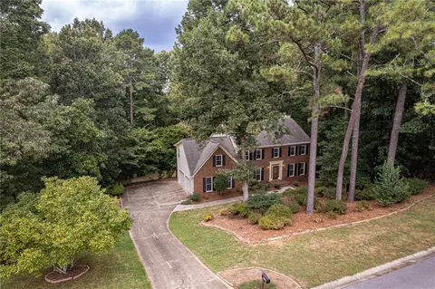 1277 Rivermist Dr SW, Lilburn, GA 30047
