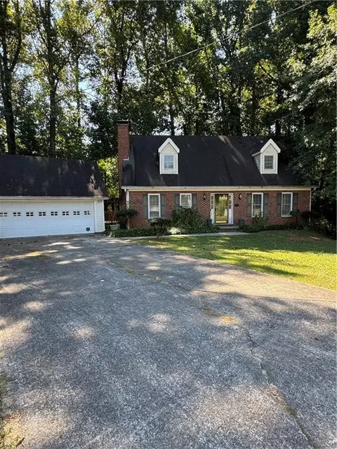 1757 Cord Ct, Tucker, GA 30084
