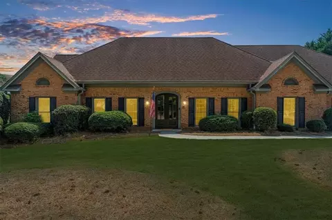 4140 Creekwood Dr, Cumming, GA 30041