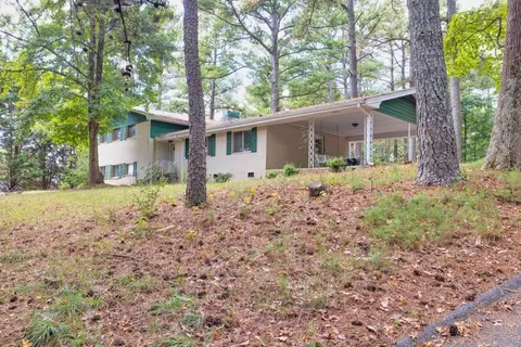 3122 Wildwood Rd, Suwanee, GA 30024