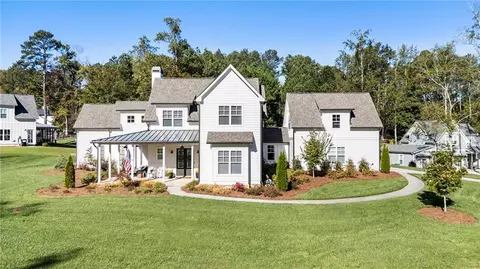 111 Gardenia Trl, Woodstock, GA 30188