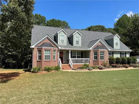 40 Lilac Ln, Covington, GA 30016 photo 3