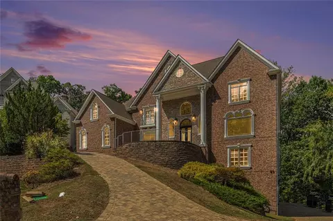 8345 Grogans Ferry Road Rd, Sandy Springs, GA 30350