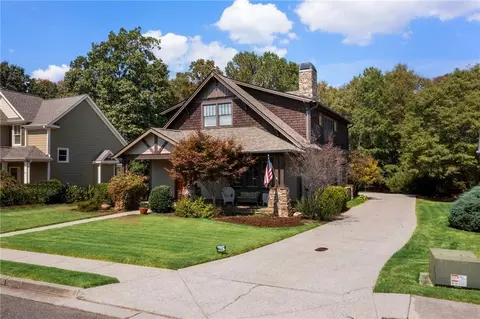 55 Lake Haven Dr, Cartersville, GA 30120