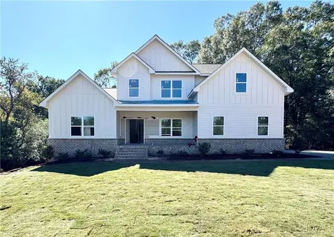 269 Tennessee Walker Way, Hoschton, GA 30548