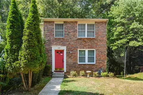 8891 Roberts Dr, Atlanta, GA 30350