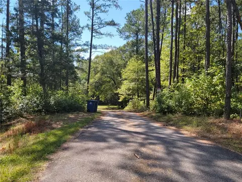 Exterior - 3123 Jonesboro Rd, Hampton, GA 30228 photo 28 of 31