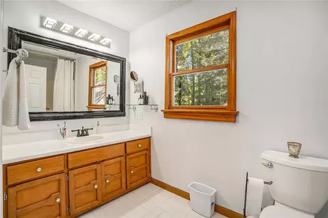 Bath - 3123 Jonesboro Rd, Hampton, GA 30228 photo 4 of 5