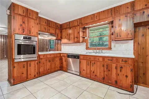3216 Rex Rd, Rex, GA 30273 photo 10