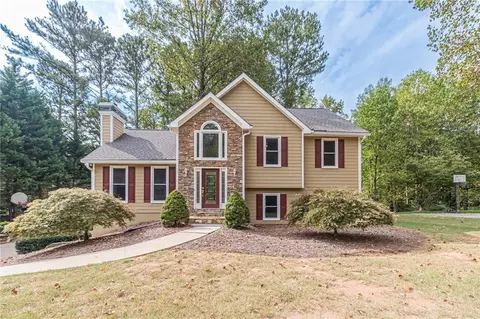 7130 Wyngate Dr, Cumming, GA 30040